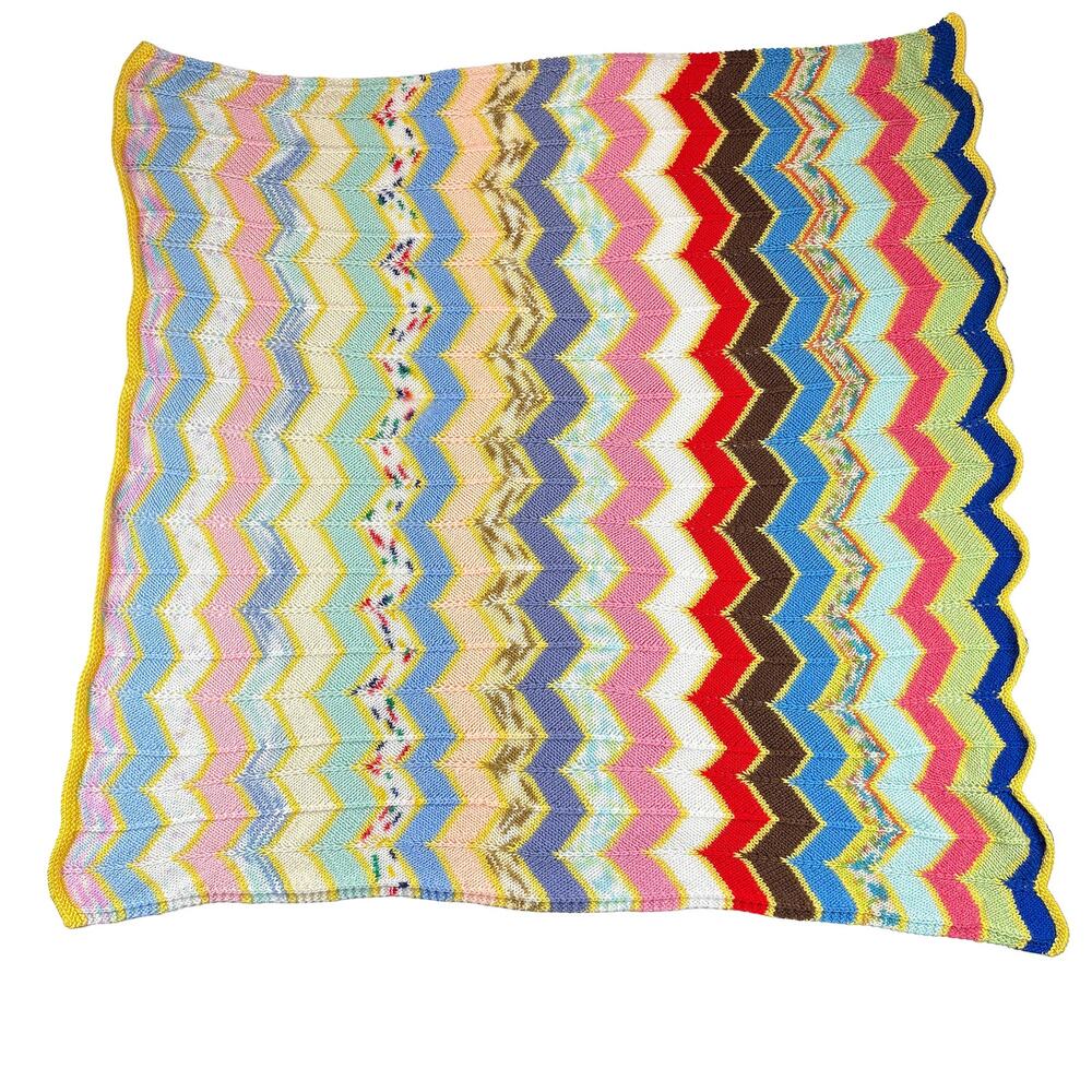 Handmade Chevron Knit Afghan Blanket VTG Nursery Boho Retro Throw Hippie 38x38